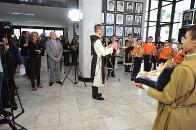 Arautos do Evangelho fecham o ano com hinos natalinos no “Comunicação & Arte na Assembleia”