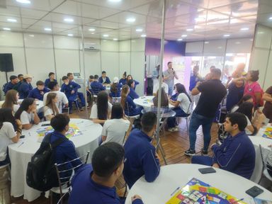 Assembleia Itinerante abre programação na ExpoLondrina 2026 com ações educativas sobre democracia e funcionamento do Estado