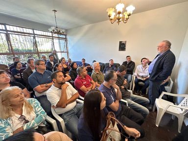 Deputado Tercilio Turini (MDB) se reúne com associações e cobra da Copel solução para ligações de energia em loteamentos de chácaras