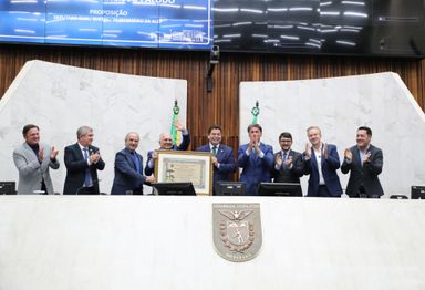 Assembleia Legislativa concede título de Cidadão Honorário do Paraná a Lauri Francisco Paludo
