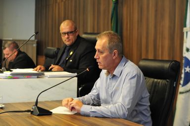 Gestores apontam falhas em execução de contrato de manutenção de veículos pela JMK