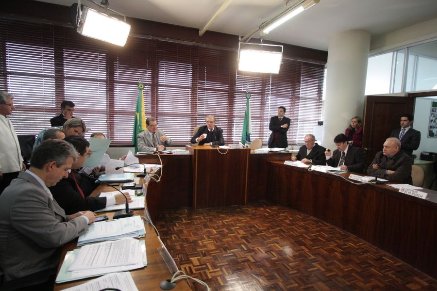 CCJ reunião