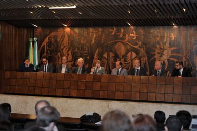 Presença permanente de odontólogos em hospitais motiva audiência na Assembleia Legislativa