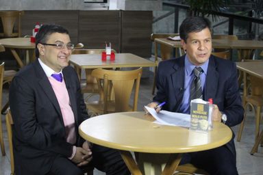 Deputado Michele Caputo conta no Café com Política um pouco da sua história, da sua família e da expectativa de ser avô.