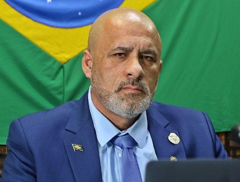 Balanço Soldado Fruet
