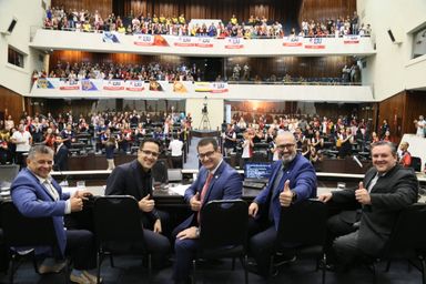 Força Jovem Universal é homenageada na Assembleia