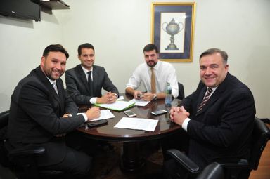 Comissão de Indústria, Comércio, Emprego e Renda aprova liberação da cerveja nos estádios