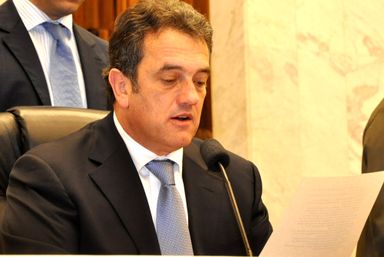 Projeto de Plauto Miró que disciplina tempo de espera em lotéricas é aprovado em primeira discussão