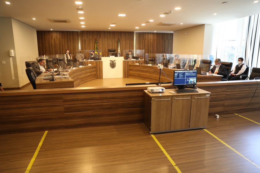 ccj100821