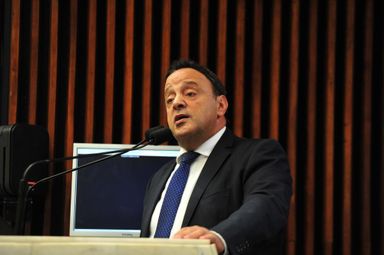Diálogo e respeito aos deputados pautarão Liderança do Governo, diz Hussein Bakri