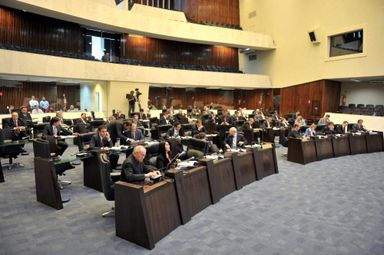 Assembleia aprova projetos do TJ que reajustam as tabelas das custas judiciais