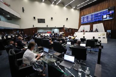 Projeto que altera Reforma Administrativa do Executivo continua em debate na Assembleia