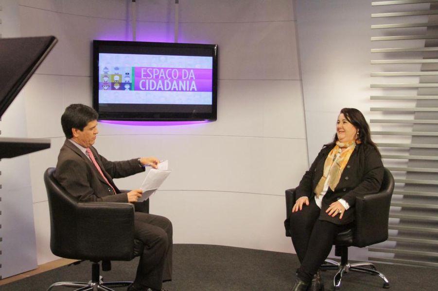 Espaço Cidadania - Anne Mosca