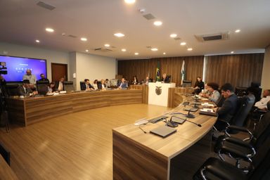 Conselho de Ética da Assembleia adverte deputado Renato Freitas (PT) e analisa outras duas representações; parlamentar pode recorrer
