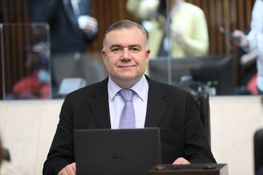Projeto de lei que cria a Semana Estadual do Influenciador Digital avança na CCJ