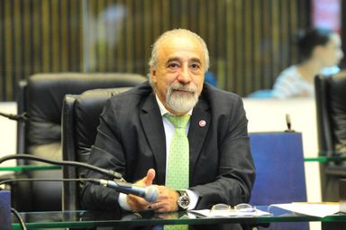 Preservação do meio ambiente e desenvolvimento sustentável – temas que marcaram a atuação de Rasca Rodrigues