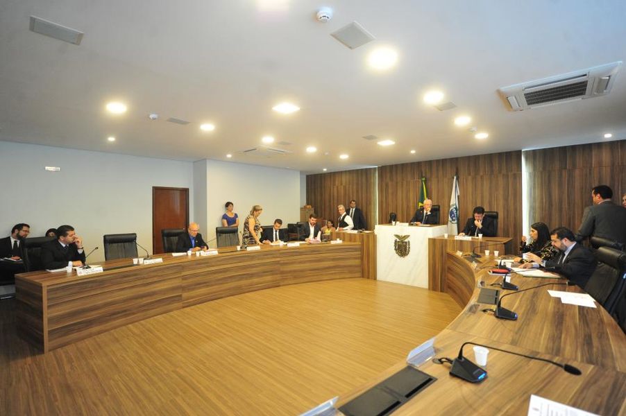 CCJ 2