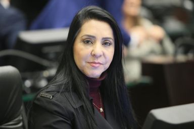Para Cantora Mara Lima, a mulher faz a diferença na política