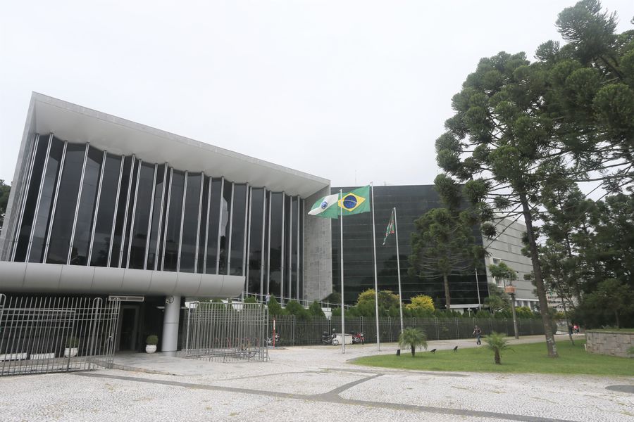 sessão 04092023