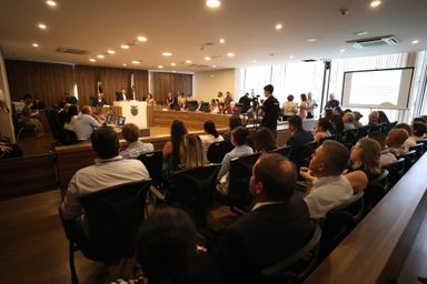 Audiência sobre telefonia e comércio de veículos conclui série de debates para consolidação das leis do consumidor