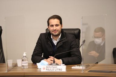 Comissão de Indústria e Comércio dá continuidade ao projeto que proíbe o passaporte da vacina
