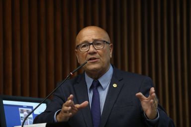 Projeto de lei institui o Julho Âmbar, para sensibilizar a sociedade sobre o luto parental