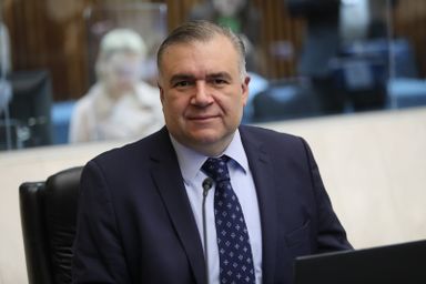 Deputado Ney Leprevost (União) pede inclusão da vacina contra dengue no calendário nacional de imunização