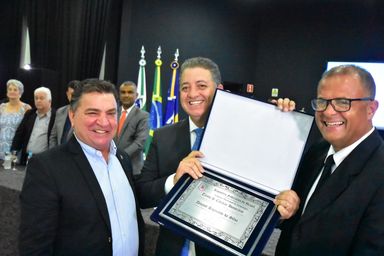 Deputado Cobra Repórter (PSD) se torna Cidadão Honorário de Arapongas
