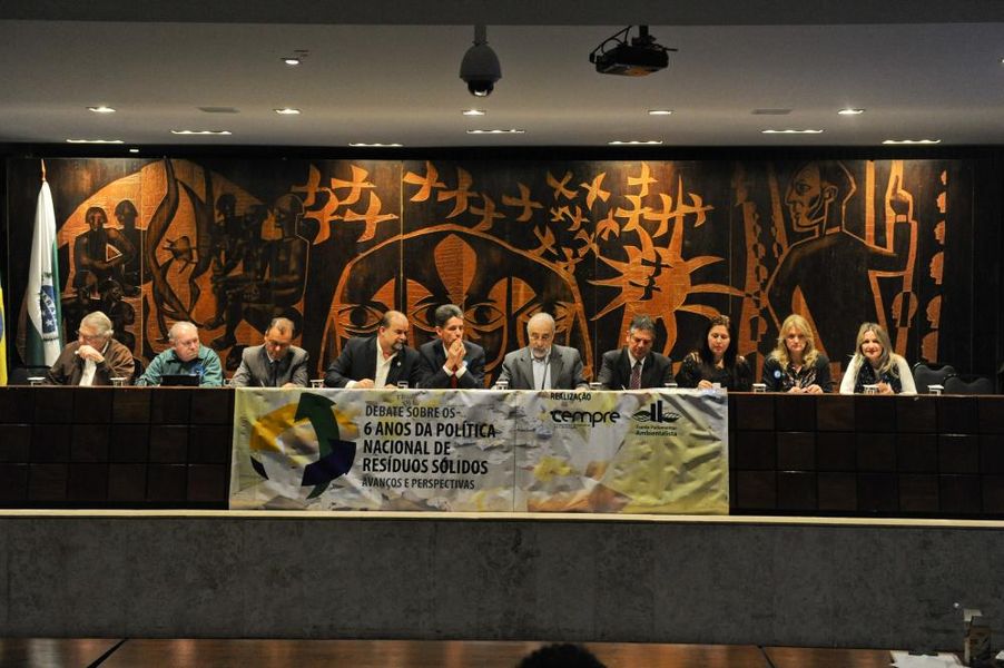 Audiência Pública - Resíduos Sólidos