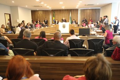 CCJ aprova projeto que iguala premiações entre homens e mulheres em competições esportivas apoiadas pelo Governo
