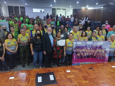 Deputado Tercilio Turini homenageia desportista em Cornélio Procópio com menção honrosa da Assembleia