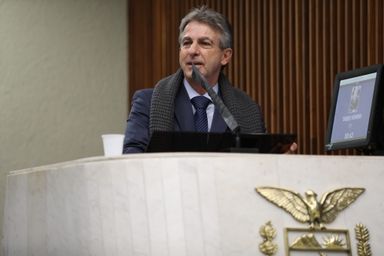 Bancada do PT pede providências ao Ministério Público sobre o edital para contratação de PSS