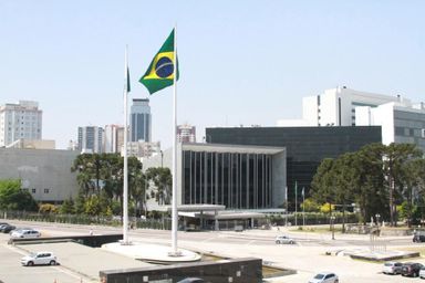 Assembleia abre novo período legislativo com sessão plenária e reunião de comissão
