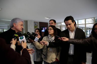 Rossoni reafirma que extinção de cargos em comissão na Assembleia representa novo avanço na gestão