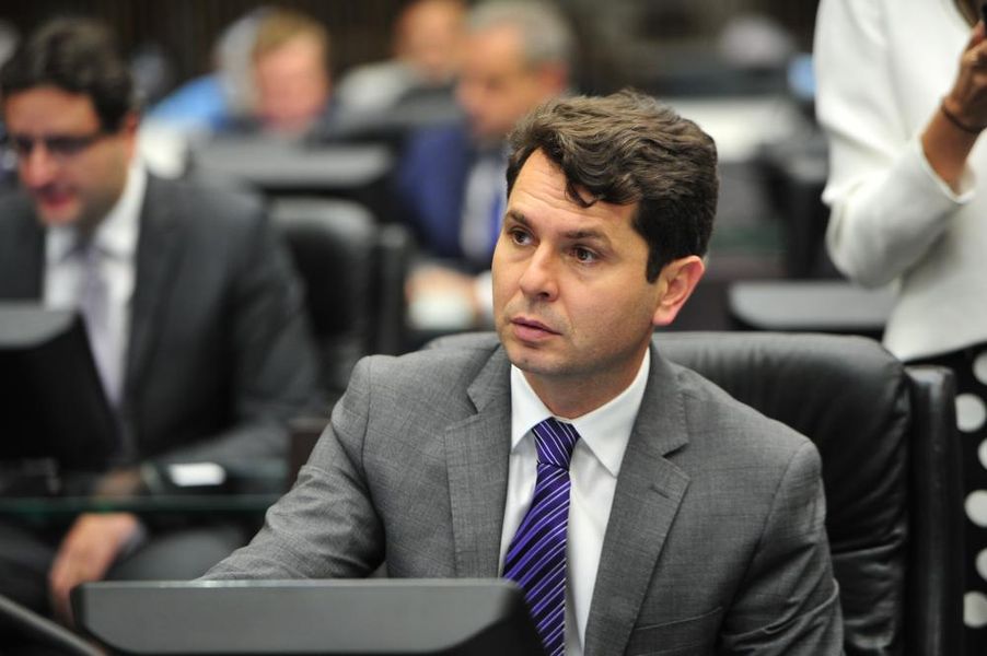 alexandre curi porto