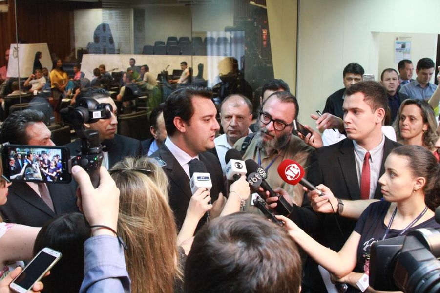 Ratinho Jr. coletiva