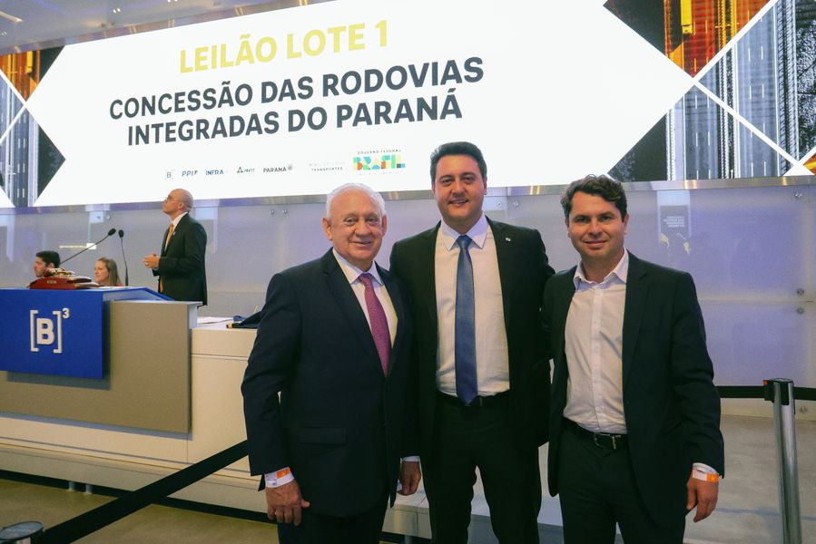 leilão1