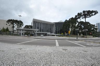 Pauta da sessão plenária de segunda-feira (11), na Assembleia Legislativa, traz 22 projetos de lei