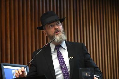 Deputado usa a tribuna em apoio ao Projeto de Lei que cria quadro próprio dos Policiais Penais