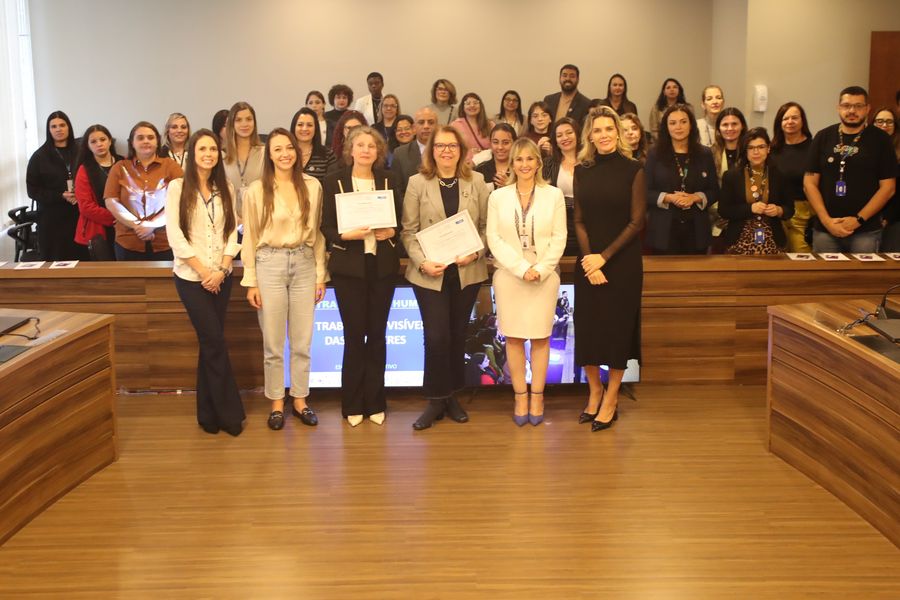 escola palestra mulheres dir hum