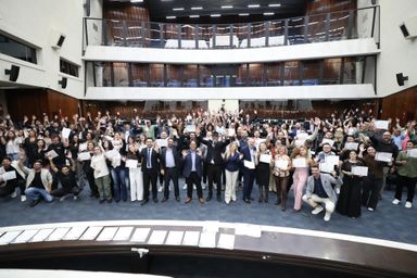 Sessão Solene na Assembleia homenageia profissionais da proteção veicular no Paraná