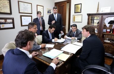 Comissão aprova projetos para desenvolvimento do setor do turismo