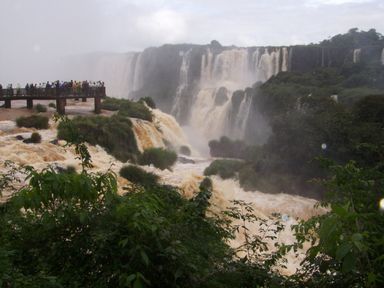 Lei estadualiza arrecadação das Cataratas e atrativos turísticos do Parque Nacional do Iguaçu
