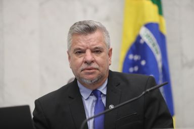 Projeto quer proibir máquinas de caça-níqueis no Paraná