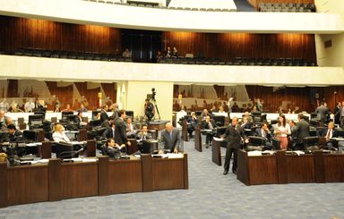 Veto ao projeto do IPVA é mantido na Assembleia