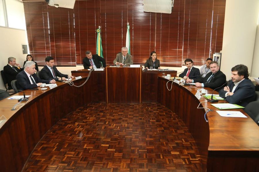 finanças 1206