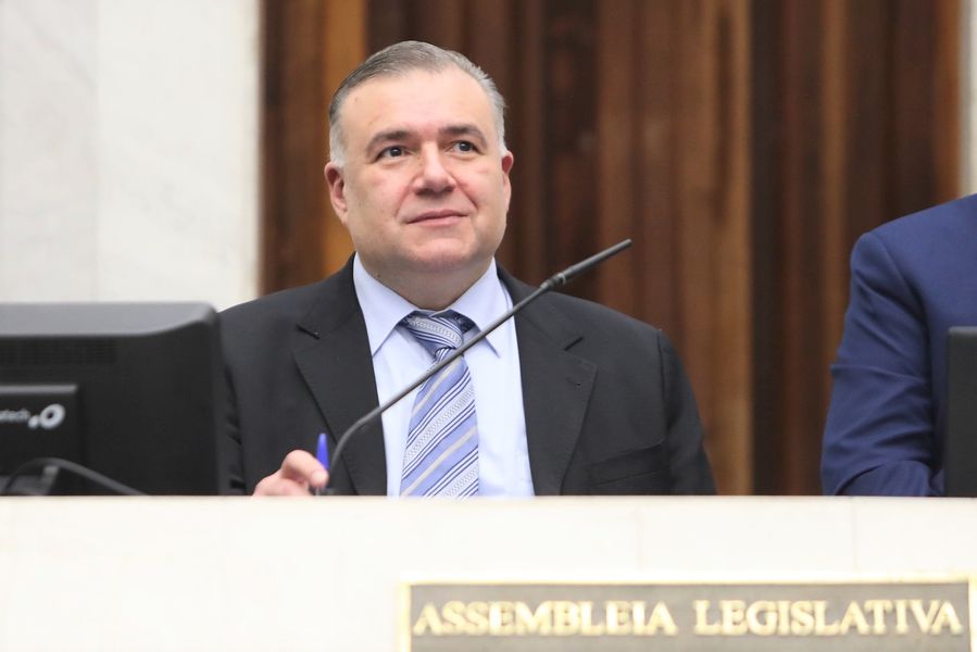 ney paternidade atípica