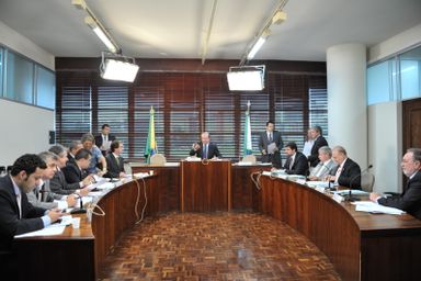 Isenção de ICMS do diesel no transporte coletivo integrado está na pauta da CCJ desta terça (19)