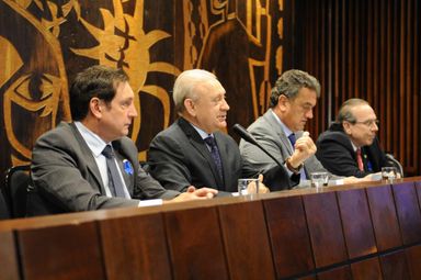 Comissão Executiva assina ato que dá início à realização de concurso público na Assembleia Legislativa