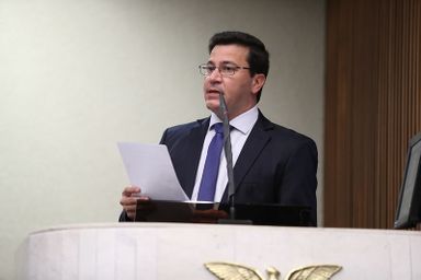 Deputado Arilson assina projeto que cria amparo a órfãos de vítimas da covid-19